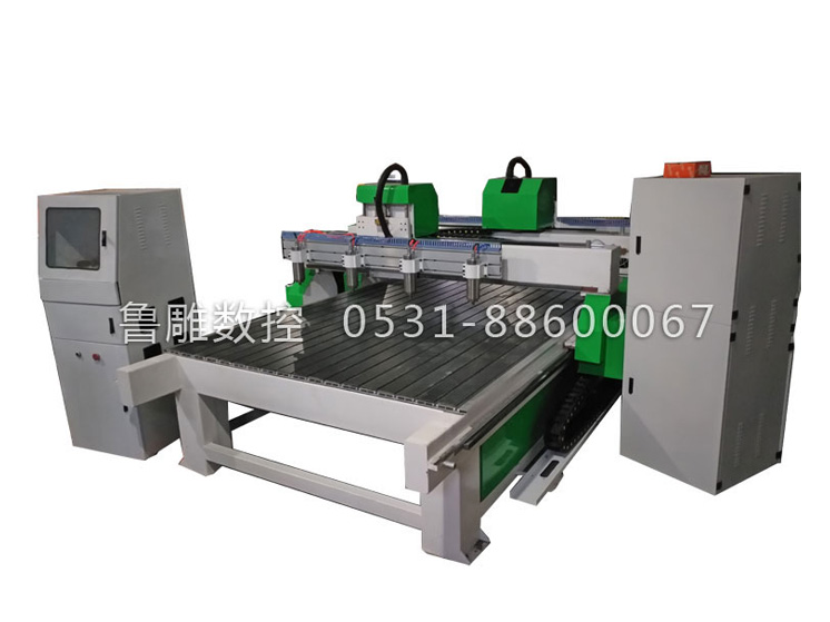 LD1825雙龍門(mén)浮雕雕刻機(jī)